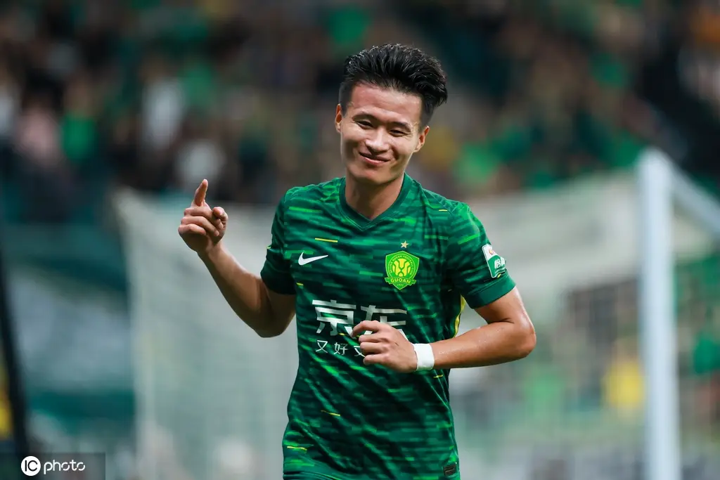 ZO SPORTS平台包含赛前中超焦点战，那不勒斯队长鼓劲，管理层满意，轮换策略成焦点的词条